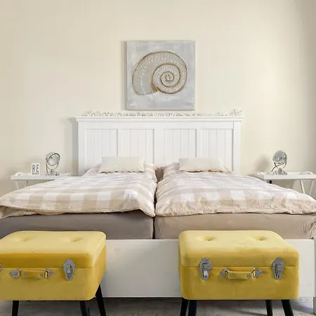 Demory 22 Apartment *