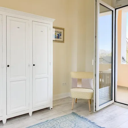 Demory 22 Apartman *